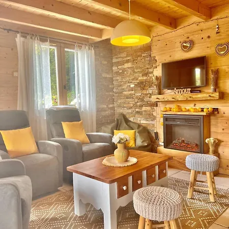 Charming Family For 8 People, With Private Hot Tub * Les Clefs